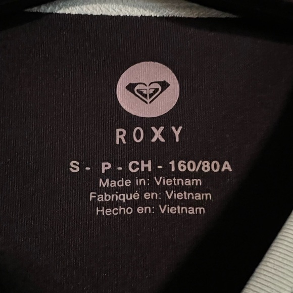 Roxy SPF Rashguard - Small - Picture 4 of 4